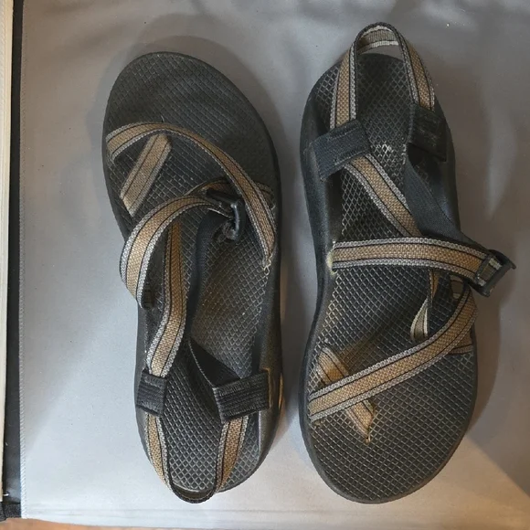 Chaco Black and Tan Mens Sandals Sz 12 - Picture 3 of 6